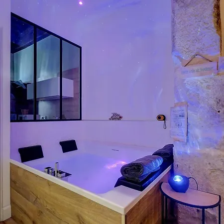 Le Duche - Sejour Romantique Avec Balneo Privative - Centre * ディジョン