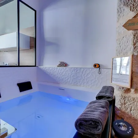 Appartement Le Duché - Romantique Avec Balnéo Privative - Centre