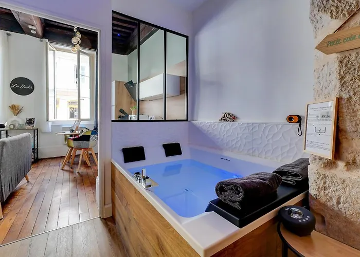 Apartment Le Duche - Sejour Romantique Avec Balneo Privative - Centre *