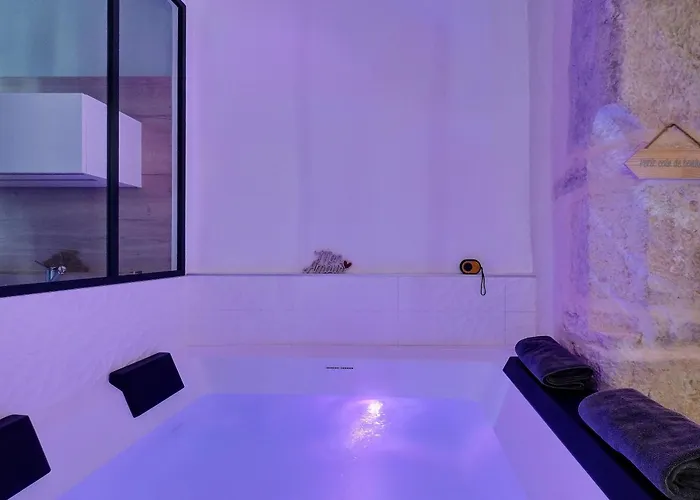 Le Duche - Sejour Romantique Avec Balneo Privative - Centre