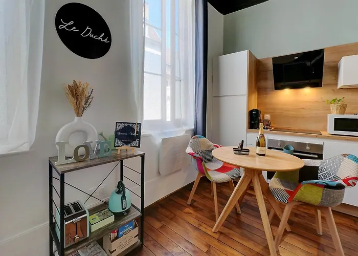 Le Duche - Sejour Romantique Avec Balneo Privative - Centre Appartement *